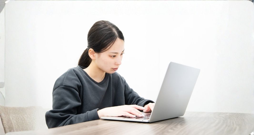 パソコンの不用品回収方法4選！PCリサイクル法と正しい捨て方のイメージ画像