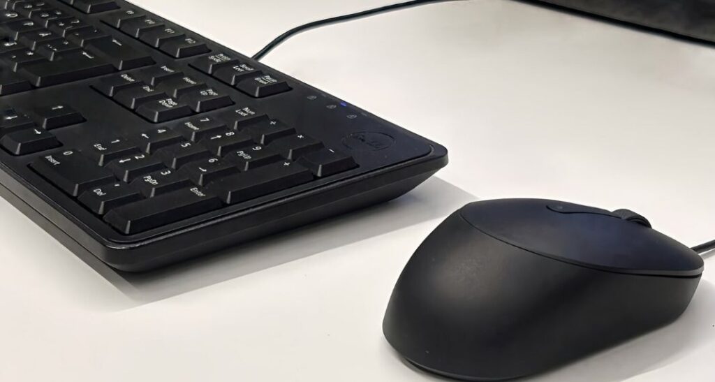 自治体回収でパソコンを処分する方法のイメージ画像