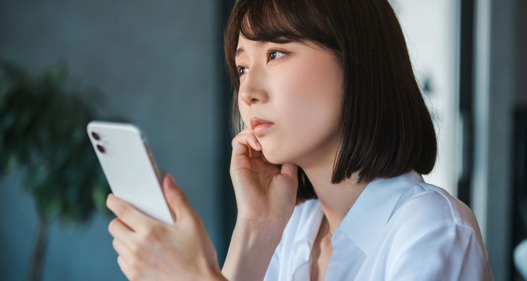 絨毯の処分方法は？自治体・粗大ごみ・不用品回収の違いを解説のイメージ画像